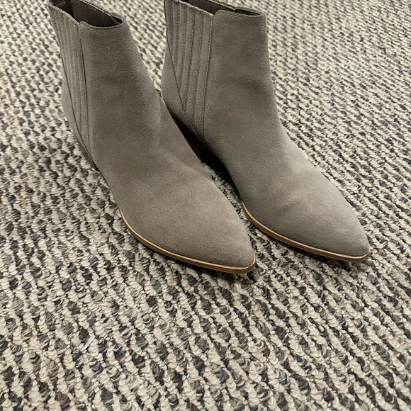 Marc Fischer booties - Picture 3 of 5
